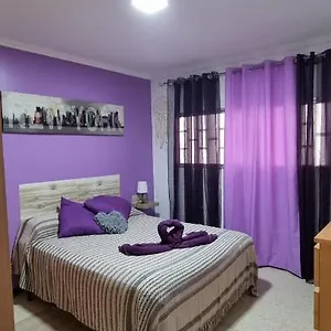 https://vivienda-acerina.in-canary-islands.com