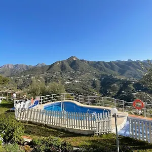 Rural Caracoles Kır Evi